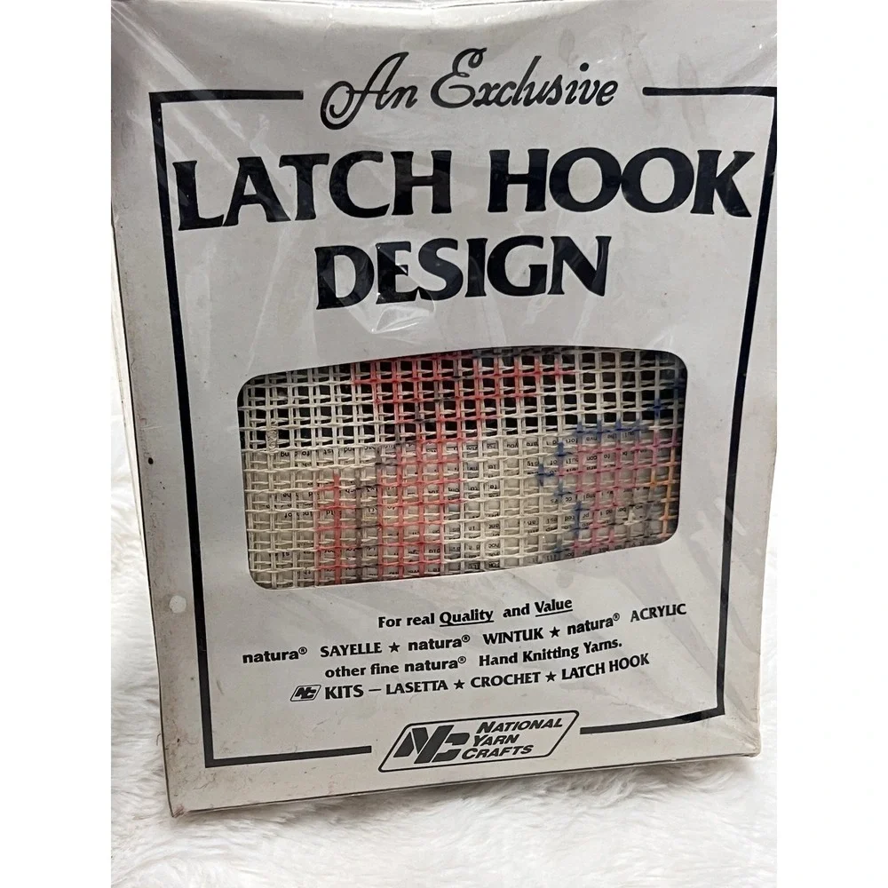 NEW National Yarn Crafts Latch Hook Kit Peppermint SANTA CLAUS Made in USA